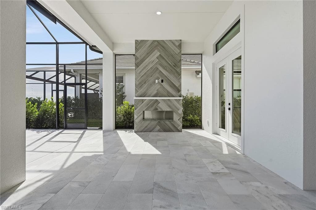 9570 Moonflower Ln, Naples, FL 34114-27