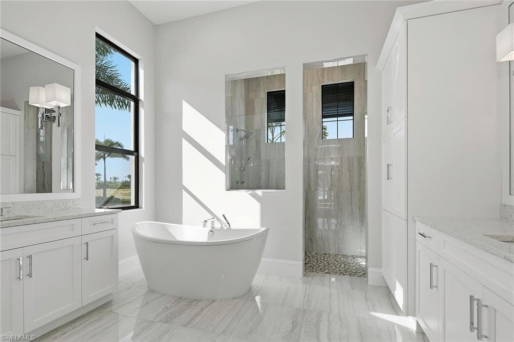 9570 Moonflower Ln, Naples, FL 34114-34