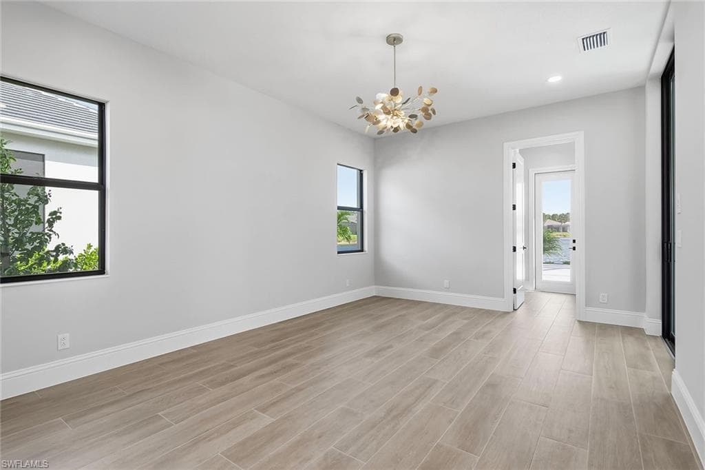 9570 Moonflower Ln, Naples, FL 34114-35