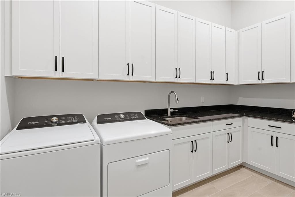 9570 Moonflower Ln, Naples, FL 34114-48