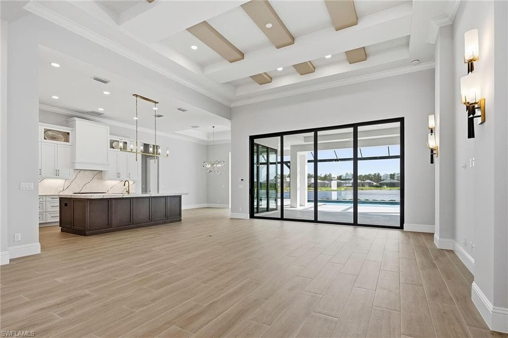 9570 Moonflower Ln, Naples, FL 34114-4