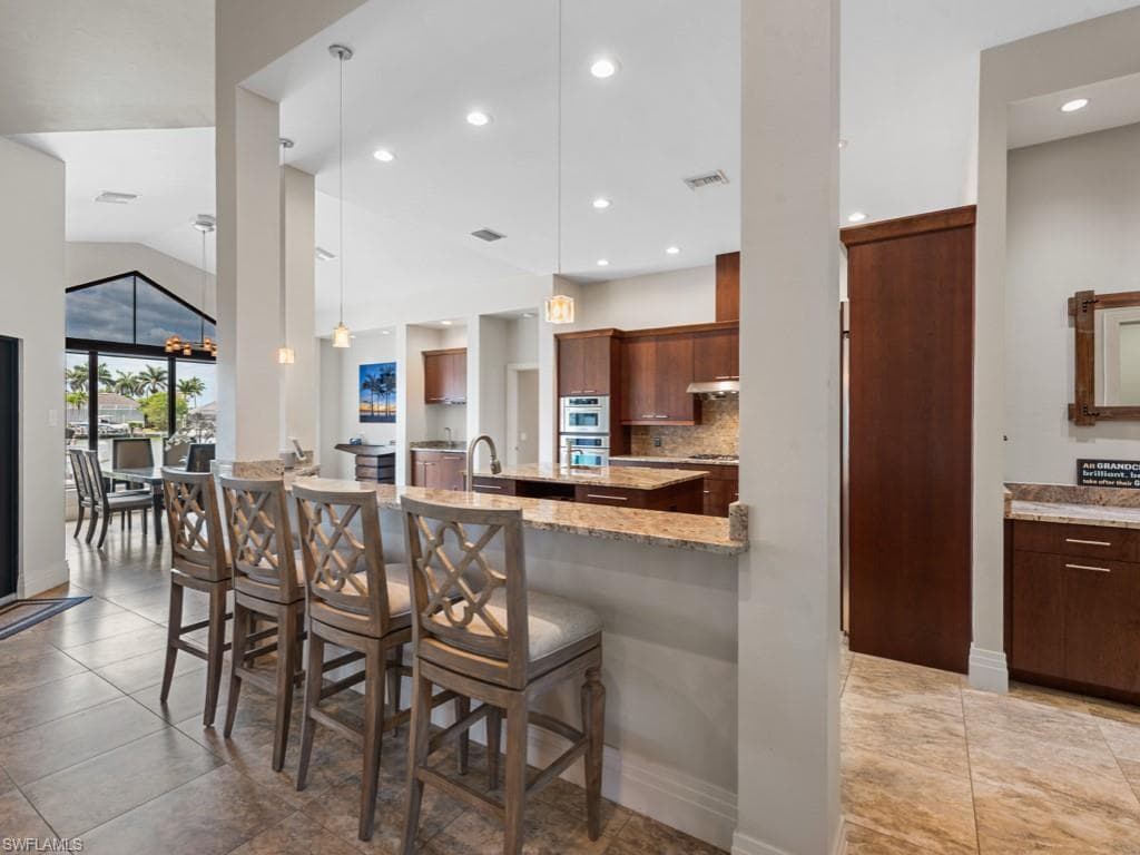 580 Goldcoast Ct, Marco Island, FL 34145-9