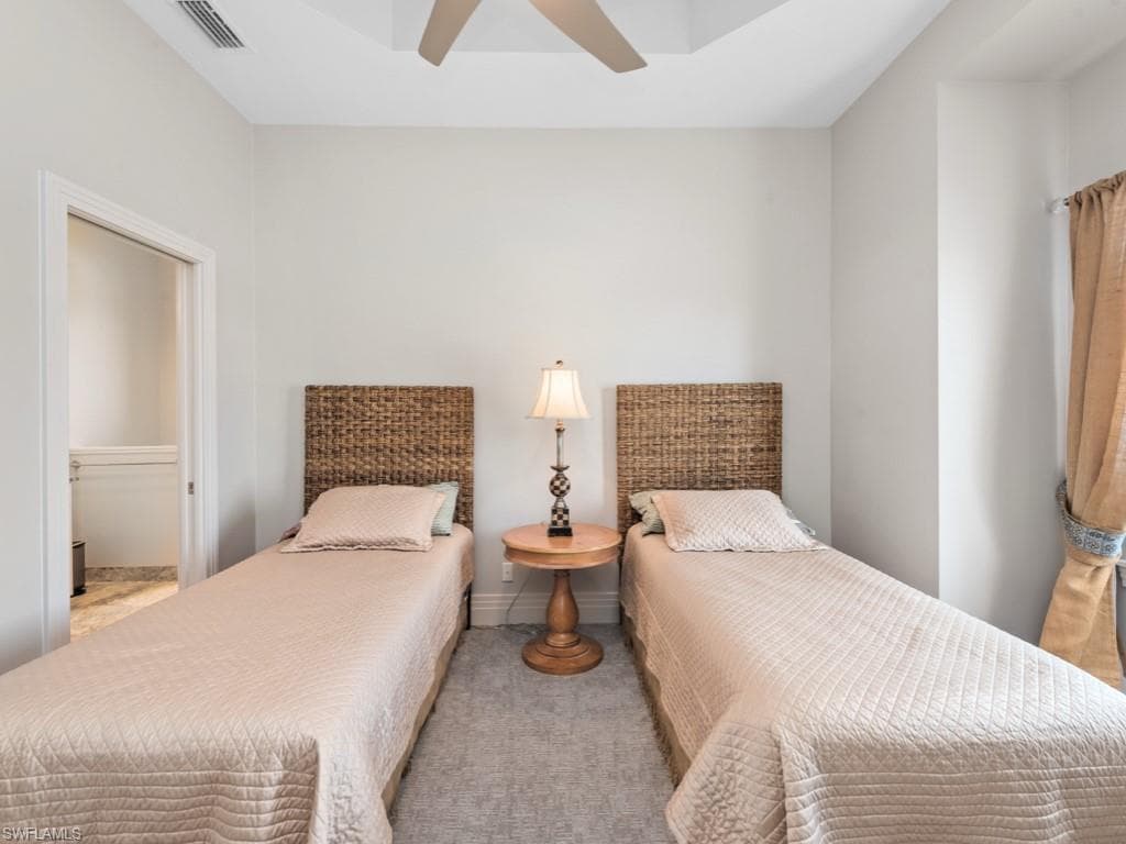 580 Goldcoast Ct, Marco Island, FL 34145-23