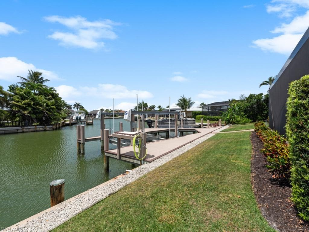 580 Goldcoast Ct, Marco Island, FL 34145-33