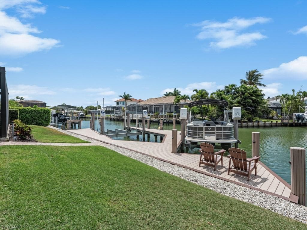 580 Goldcoast Ct, Marco Island, FL 34145-34