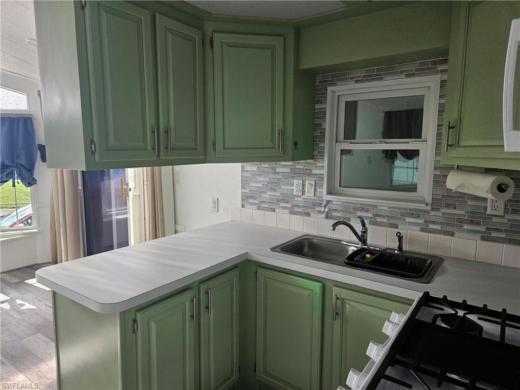 26 Garnet Dr 26g, Naples, FL 34114-9