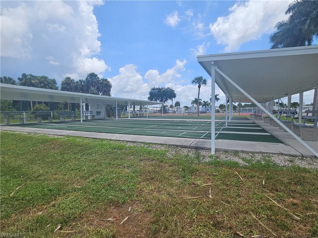 26 Garnet Dr 26g, Naples, FL 34114-24