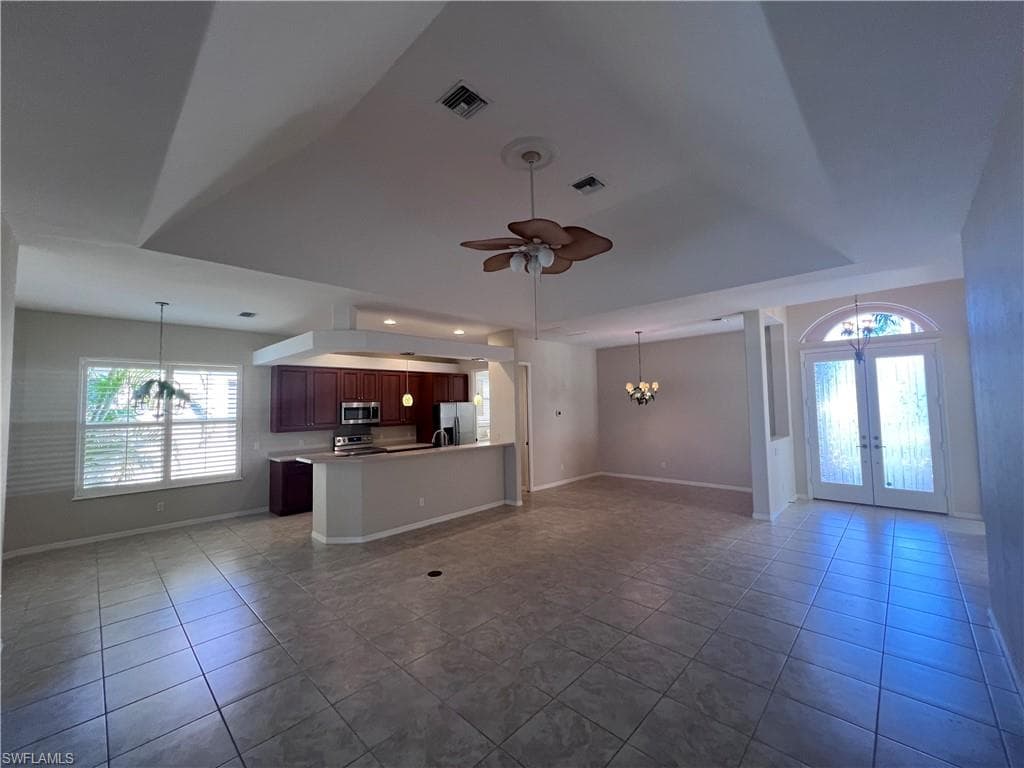 10915 Fieldfair Dr, Naples, FL 34119-5