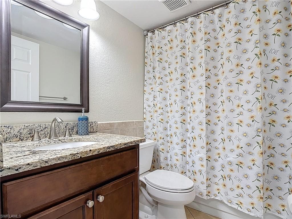 729 Landover Ct 102, Naples, FL 34104-16