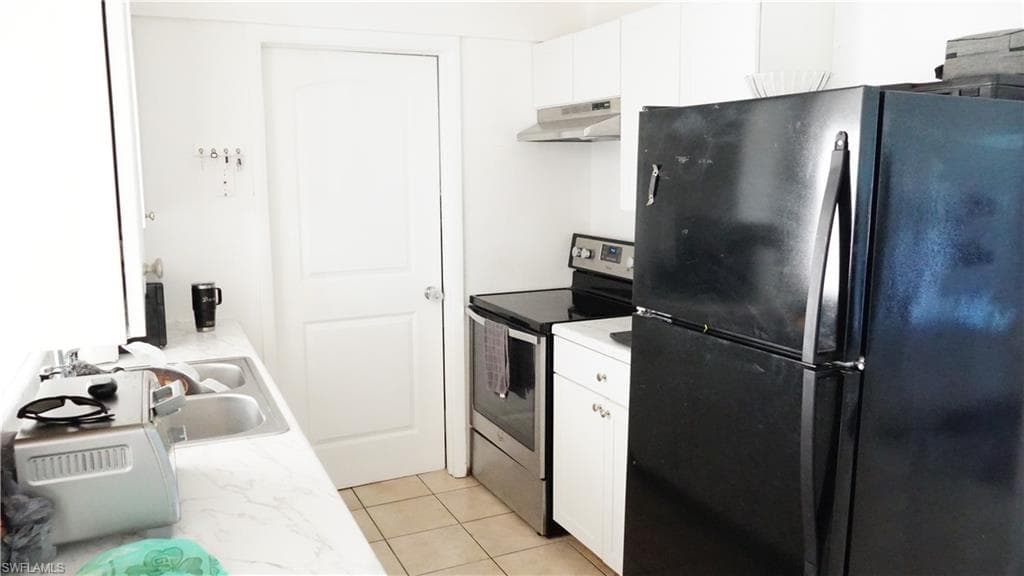 5106 Lee Cir S, Lehigh Acres, FL 33971-10