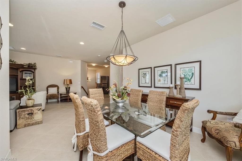 6525 Monterey Pt 201, Naples, FL 34105-11