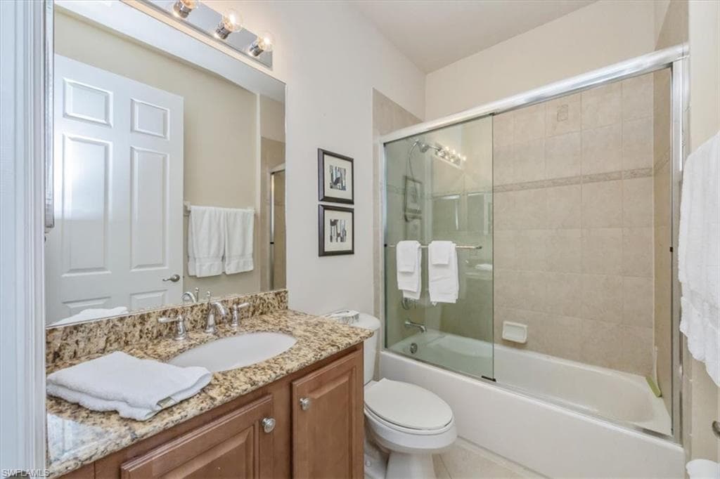 6525 Monterey Pt 201, Naples, FL 34105-23