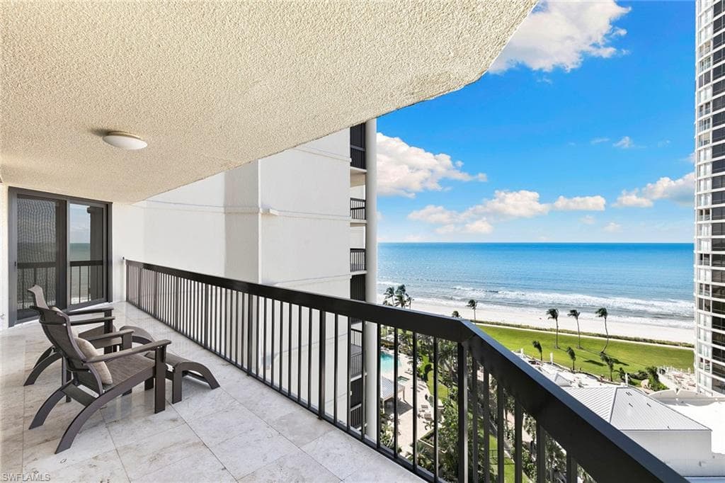 4551 Gulf Shore Blvd N 1400, Naples, FL 34103-14