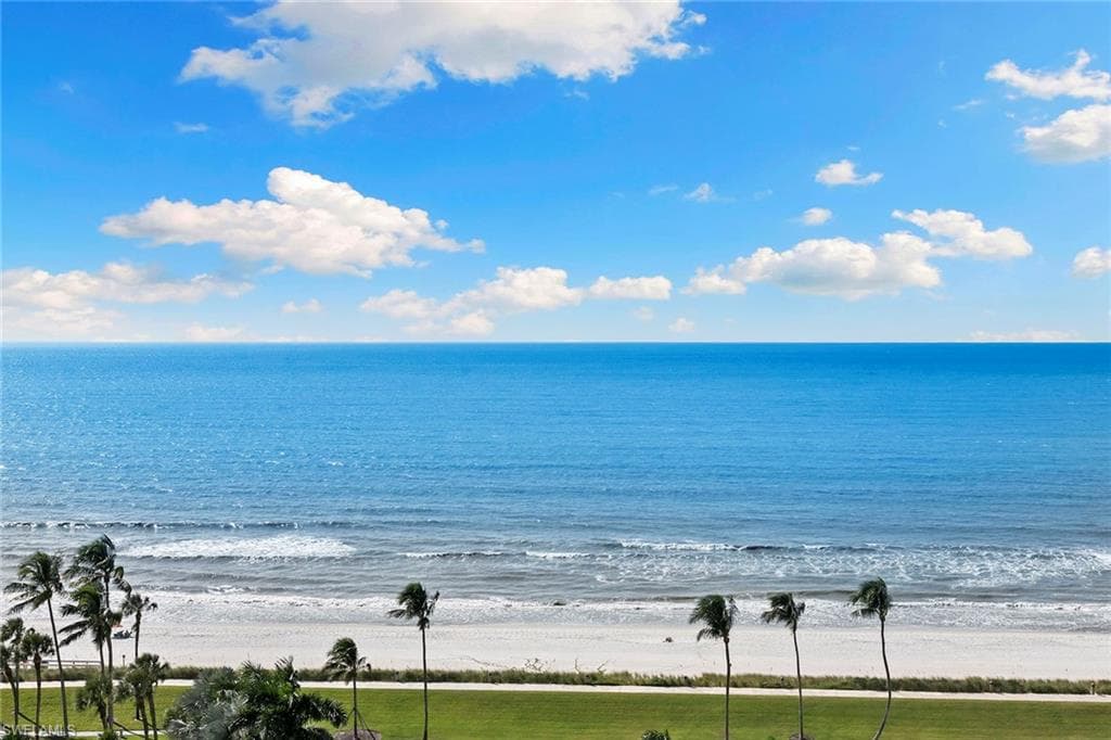 4551 Gulf Shore Blvd N 1400, Naples, FL 34103-15