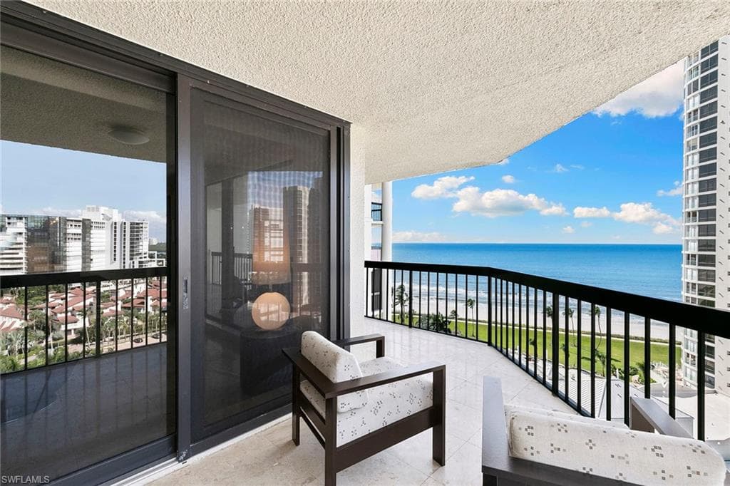 4551 Gulf Shore Blvd N 1400, Naples, FL 34103-20