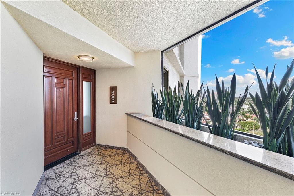 4551 Gulf Shore Blvd N 1400, Naples, FL 34103-29