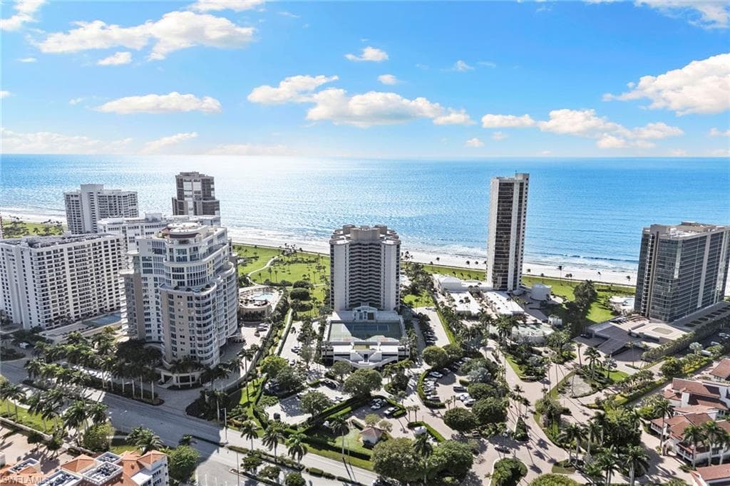 4551 Gulf Shore Blvd N 1400, Naples, FL 34103-2