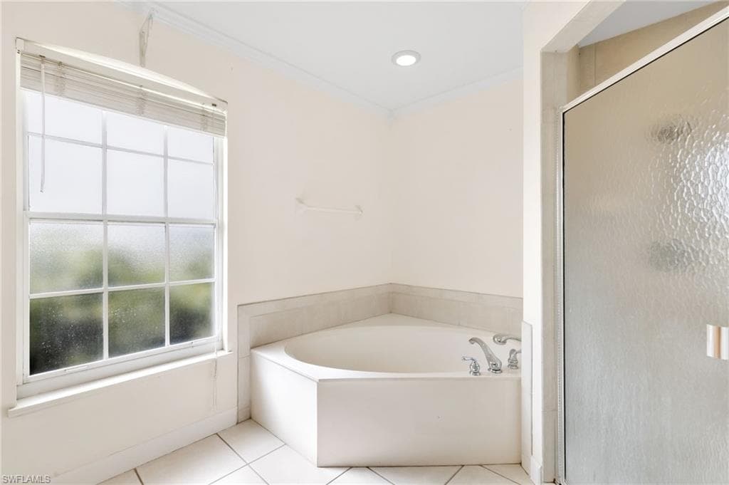 1460 Biscayne Way, Marco Island, FL 34145-14