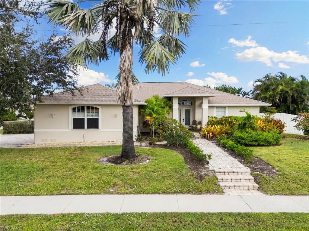 1460 Biscayne Way, Marco Island, FL 34145-34