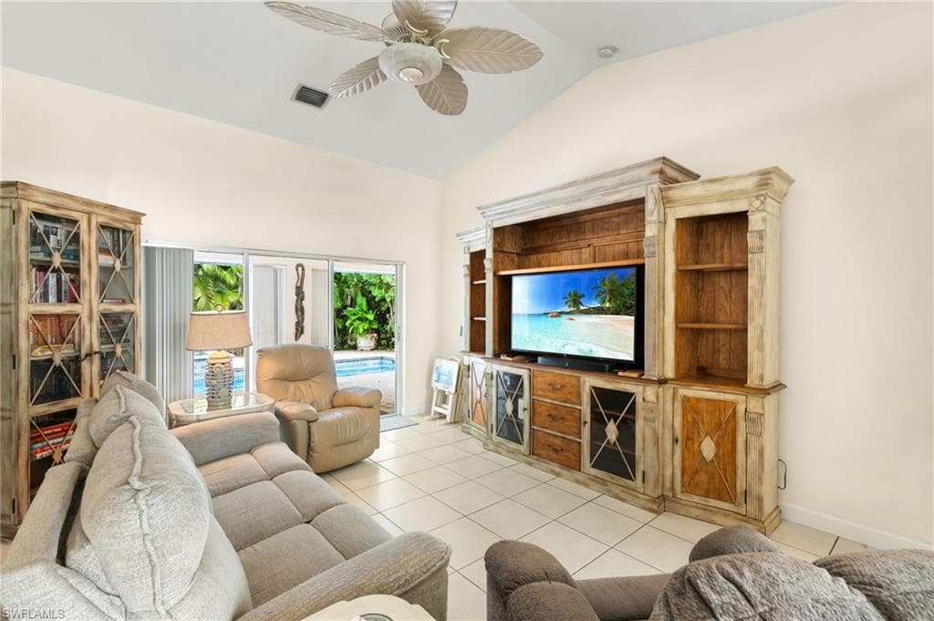 1460 Biscayne Way, Marco Island, FL 34145-3