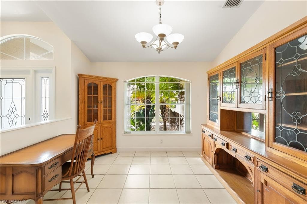 1460 Biscayne Way, Marco Island, FL 34145-5