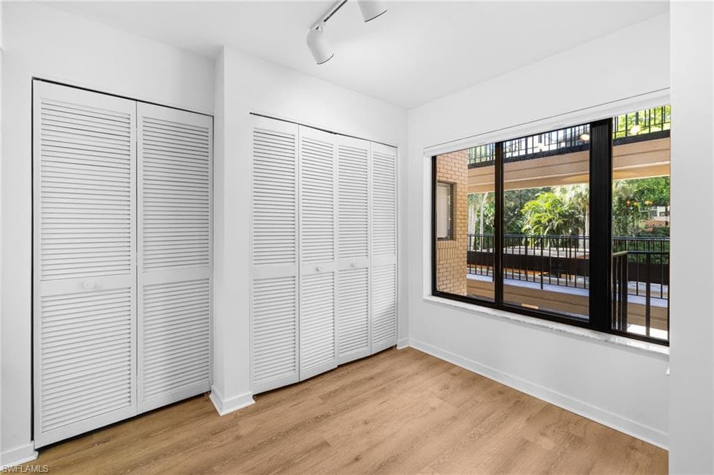 6710 Pelican Bay Blvd 422, Naples, FL 34108-10