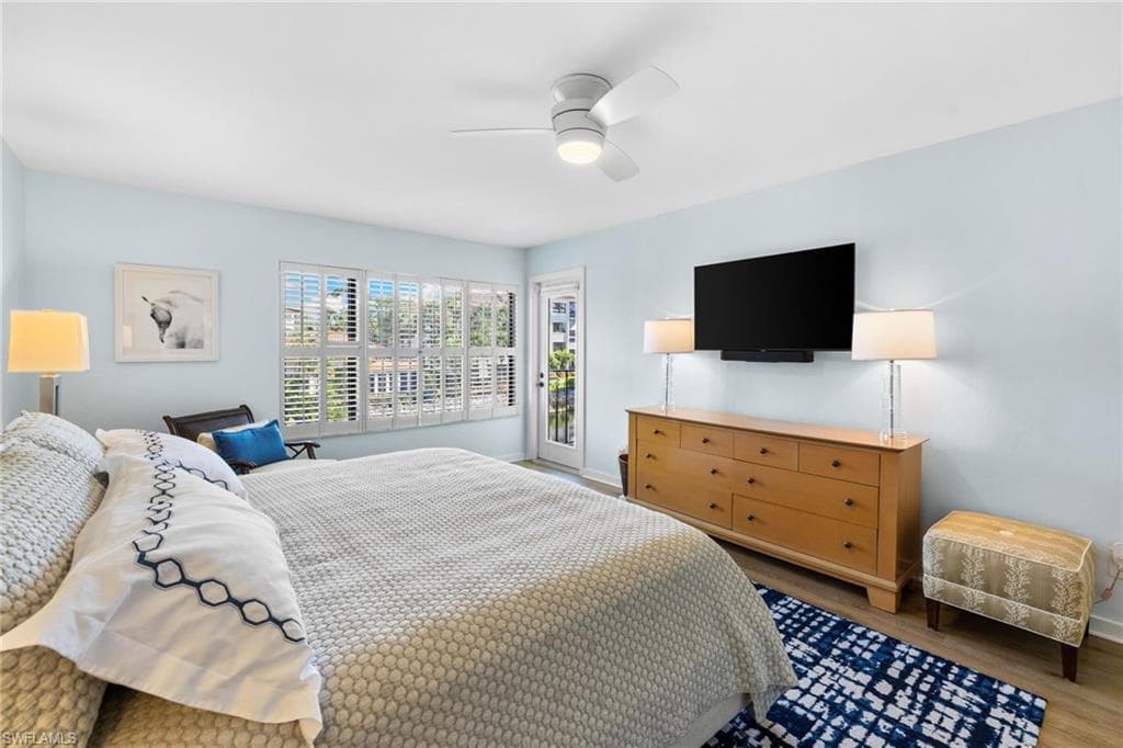 6710 Pelican Bay Blvd 422, Naples, FL 34108-20