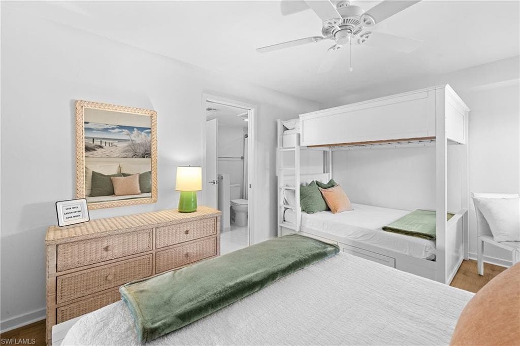 6710 Pelican Bay Blvd 422, Naples, FL 34108-26