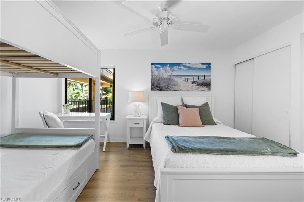 6710 Pelican Bay Blvd 422, Naples, FL 34108-28