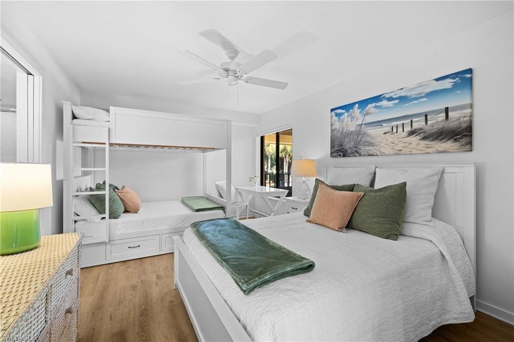 6710 Pelican Bay Blvd 422, Naples, FL 34108-29