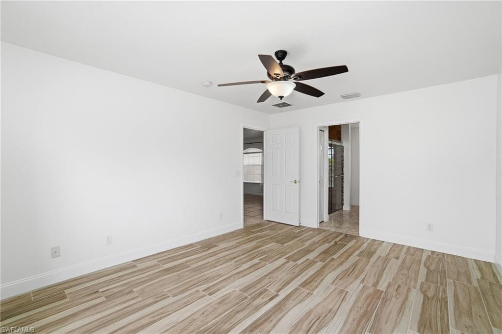 2075 Desoto Blvd N, Naples, FL 34120-19