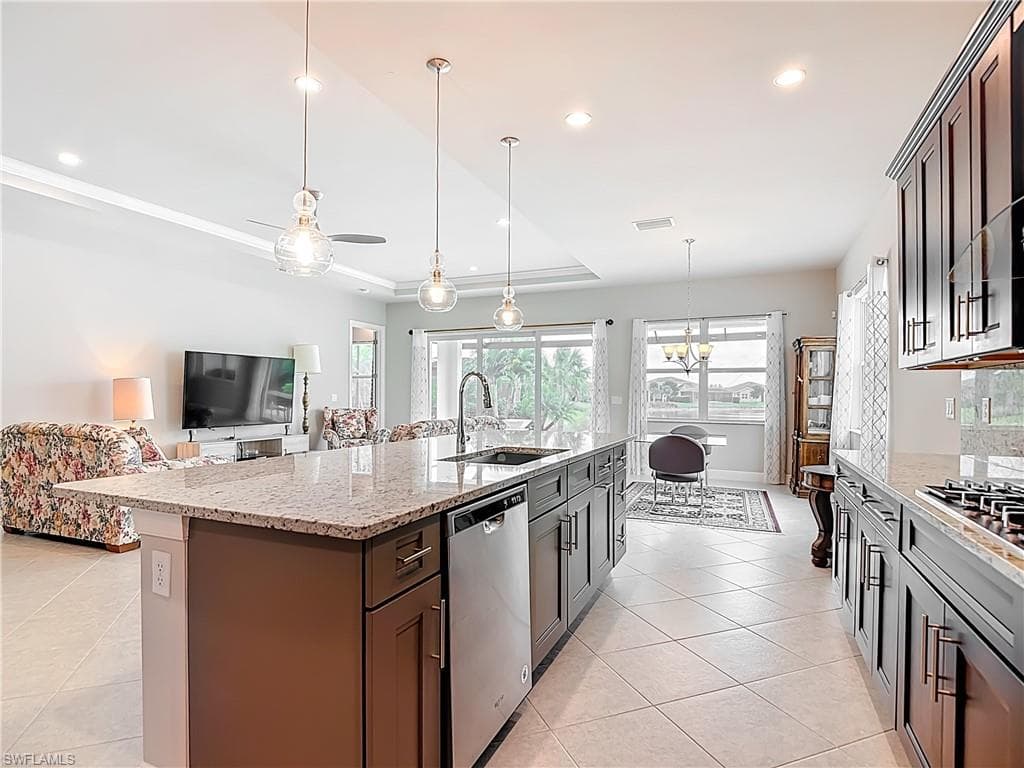 8980 Mustique Ln, Naples, FL 34114-12