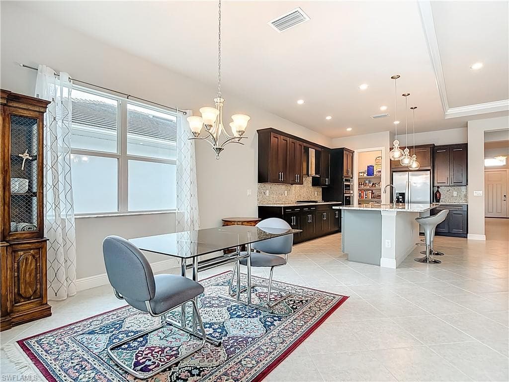 8980 Mustique Ln, Naples, FL 34114-16