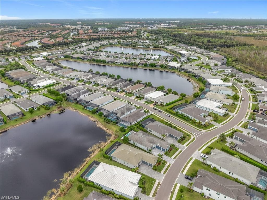 8980 Mustique Ln, Naples, FL 34114-18