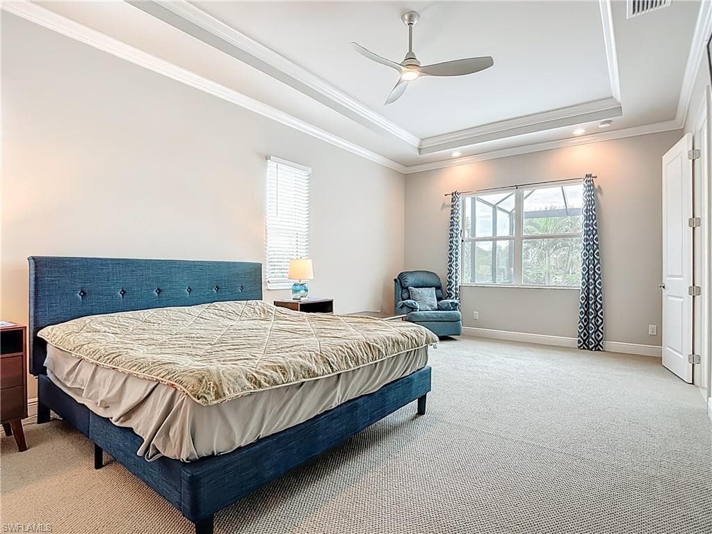 8980 Mustique Ln, Naples, FL 34114-22