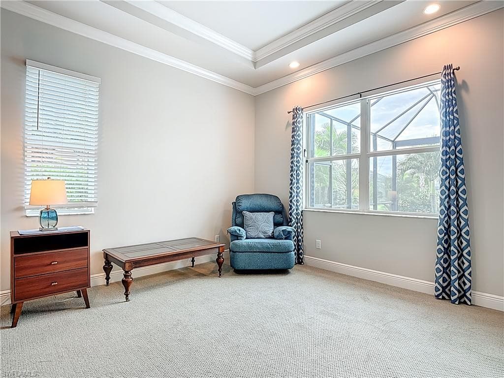 8980 Mustique Ln, Naples, FL 34114-24