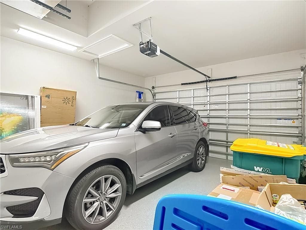 8980 Mustique Ln, Naples, FL 34114-27