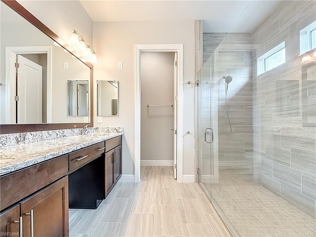 8980 Mustique Ln, Naples, FL 34114-32