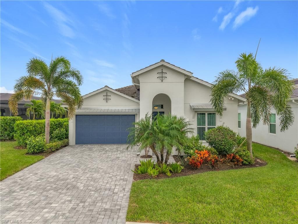 8980 Mustique Ln, Naples, FL 34114-2