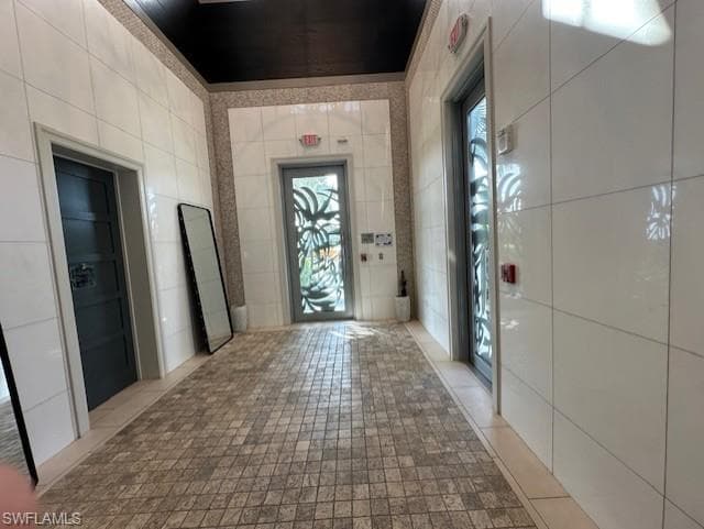 8980 Mustique Ln, Naples, FL 34114-38