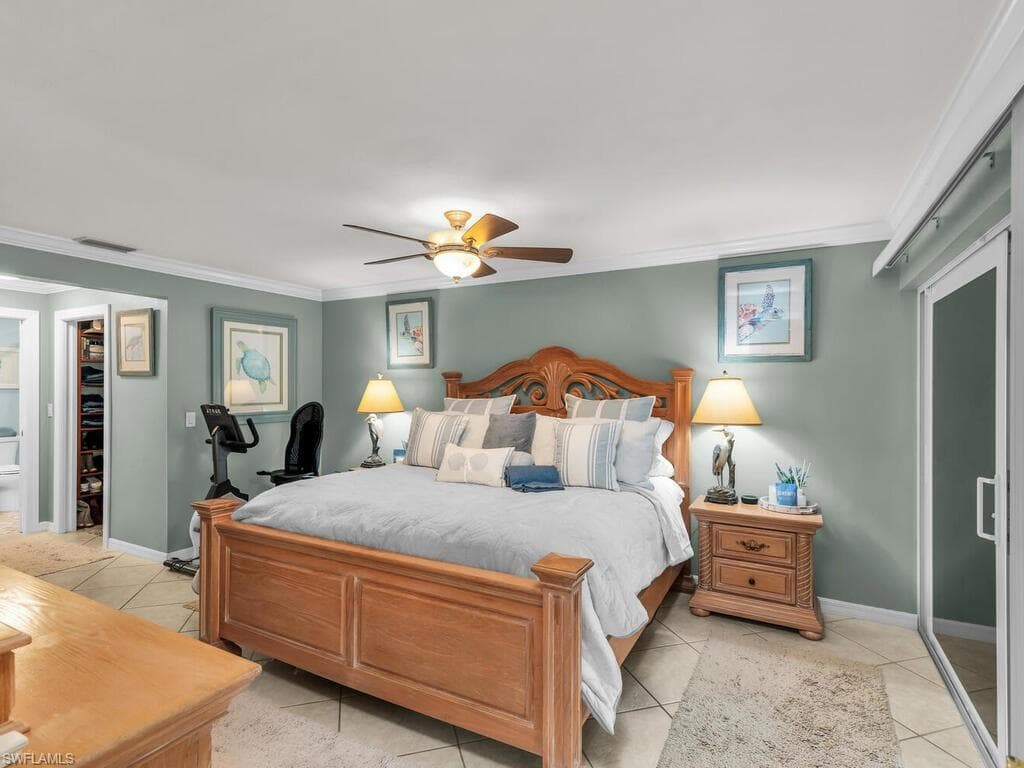 298 Shadowridge Ct, Marco Island, FL 34145-14