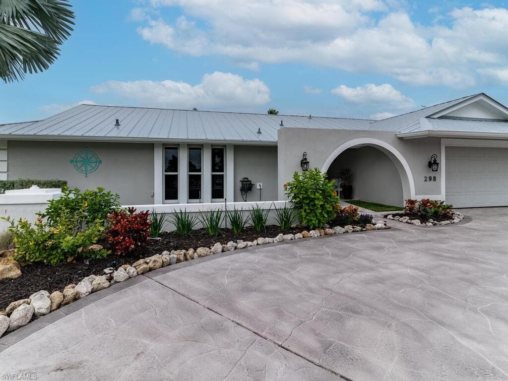 298 Shadowridge Ct, Marco Island, FL 34145-40