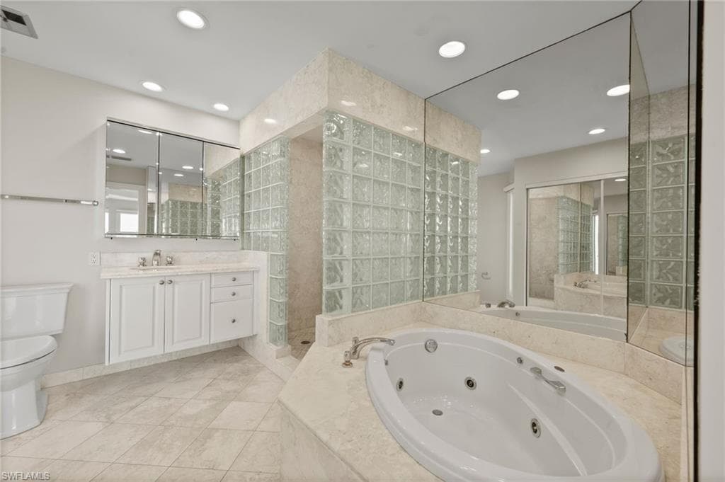 1301 Chesapeake Ave 1b, Naples, FL 34102-13