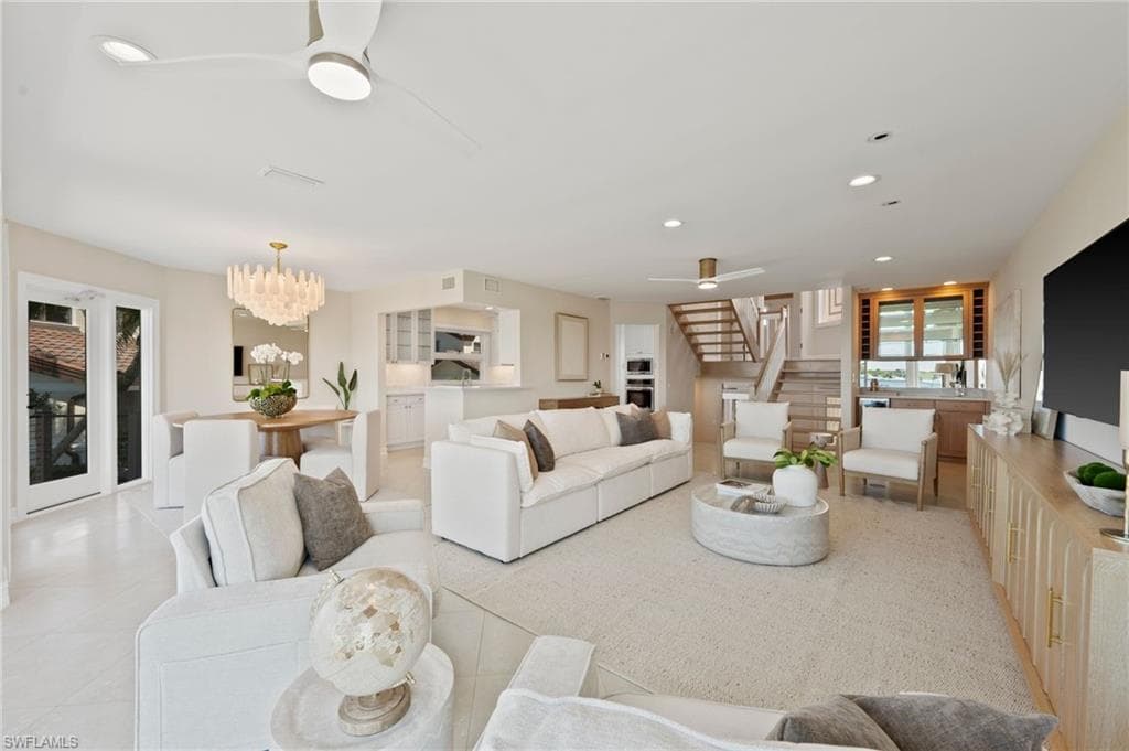 1301 Chesapeake Ave 1b, Naples, FL 34102-2