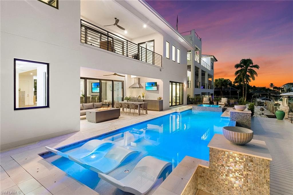 469 Germain Ave, Naples, FL 34108-13