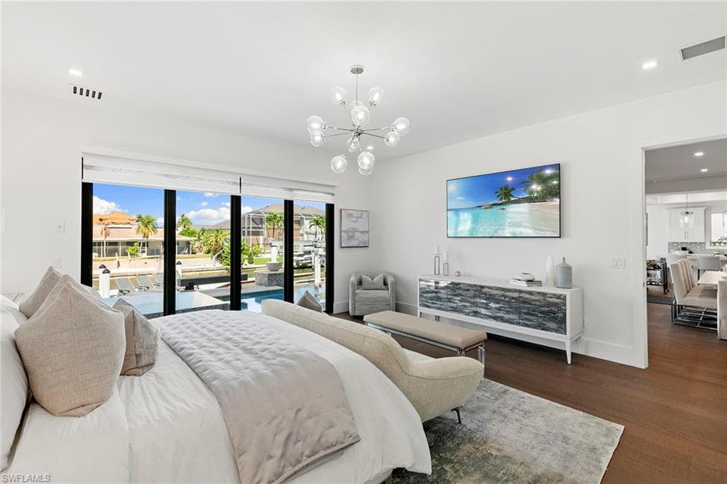 469 Germain Ave, Naples, FL 34108-16