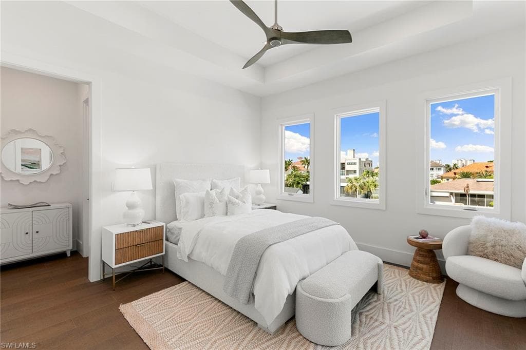 469 Germain Ave, Naples, FL 34108-32