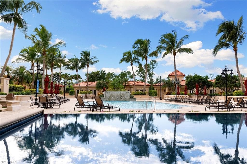 6597 Nicholas Blvd 1902, Naples, FL 34108-41