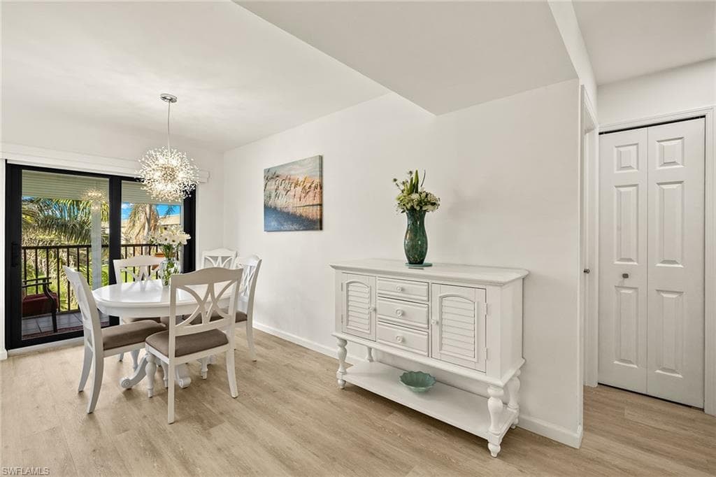 788 Park Shore Dr D32, Naples, FL 34103-13