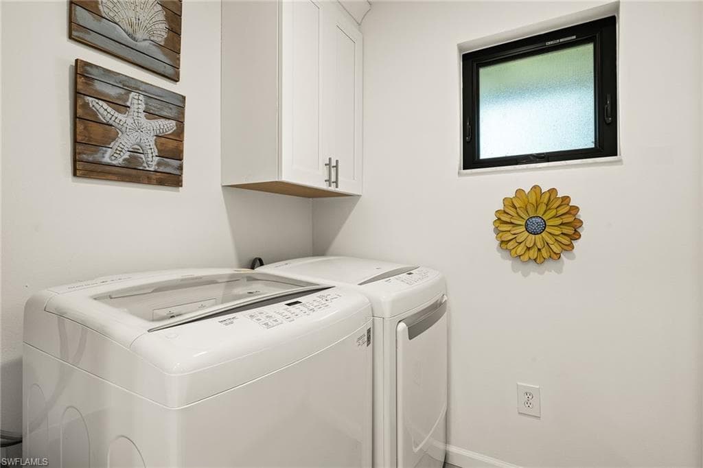 788 Park Shore Dr D32, Naples, FL 34103-25